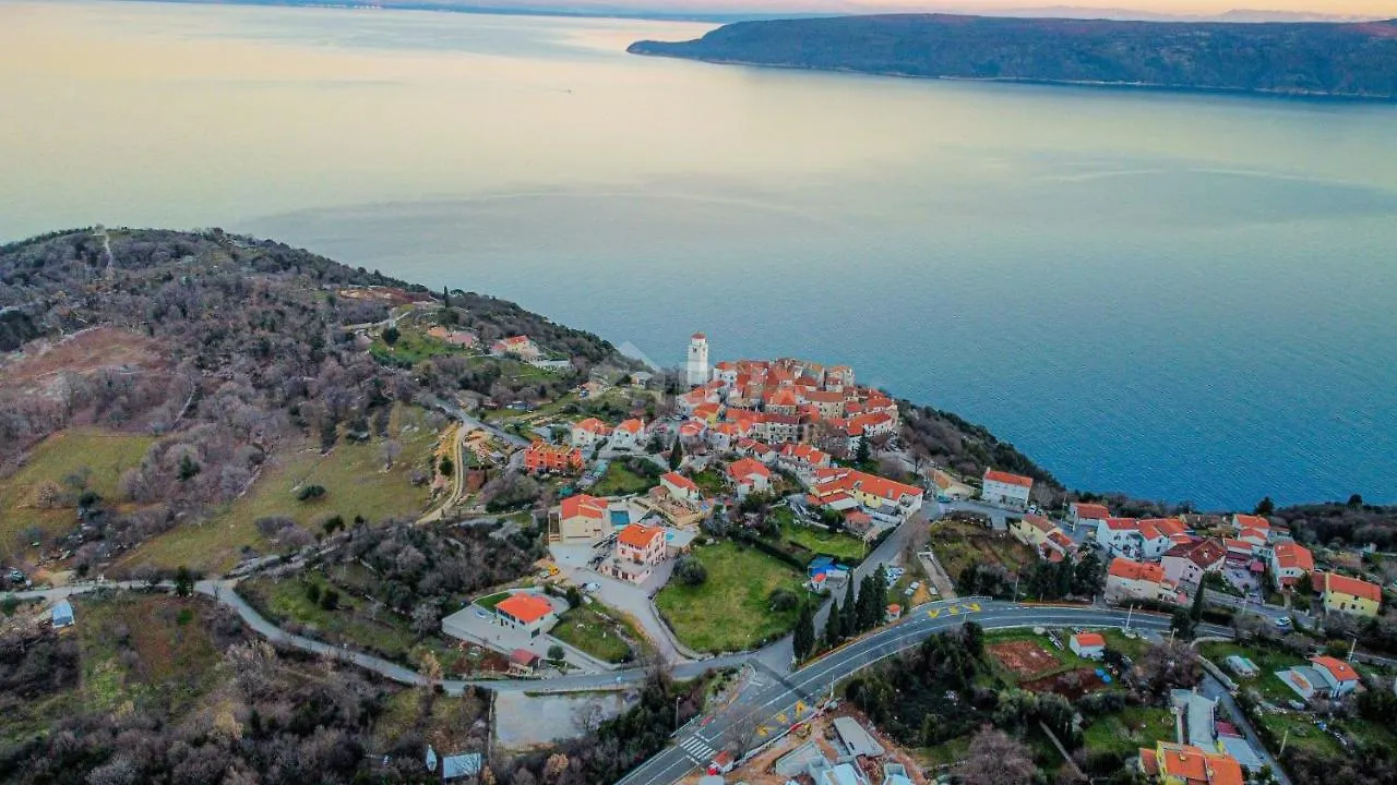 Apartment Apartmani Barbara Brsec Croatia