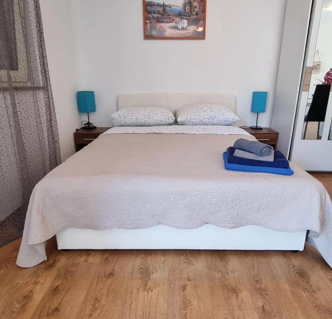 Apartment Apartmani Barbara Brsec Croatia
